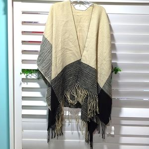 NWT Aztec Fringe Shawl